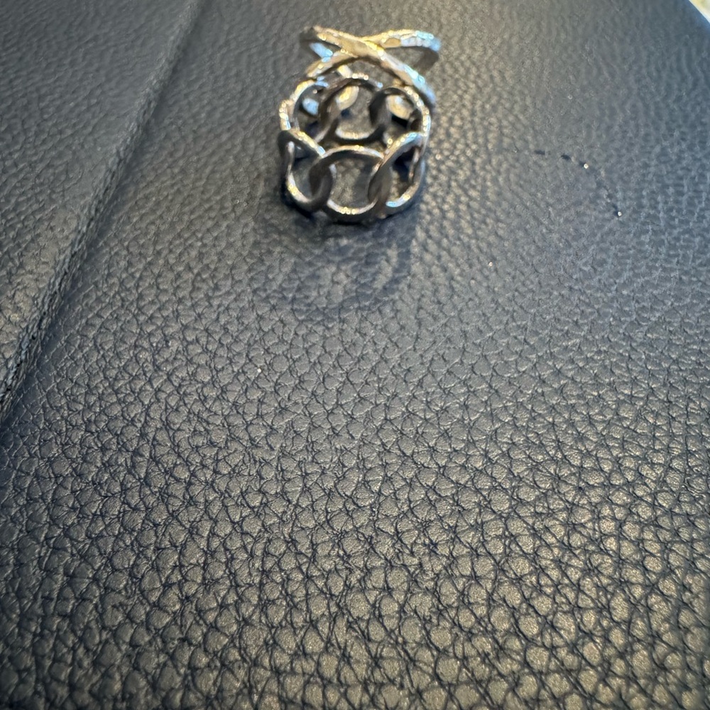 Silver Intertwined Ring - image 3